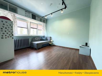 TEOFILÓW-mieszkanie na trzecim piętrze 45 m2