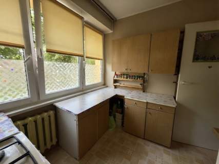 Zduńska Wola 2 pok./39m2/parter/balkon/do remontu