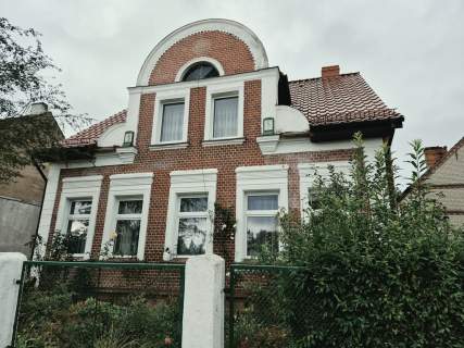 Dwurodzinny dom wolnostojący z przepiękną fasadą