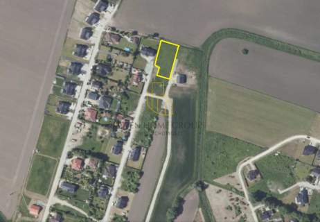 Żórawina, działka budowlana 1531 m2, media