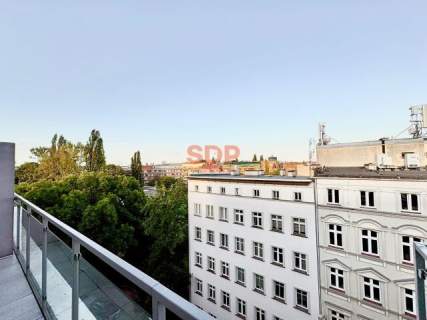 2 pokoje 20 m2 tarasu ostatnie piętro widok na Wrocław