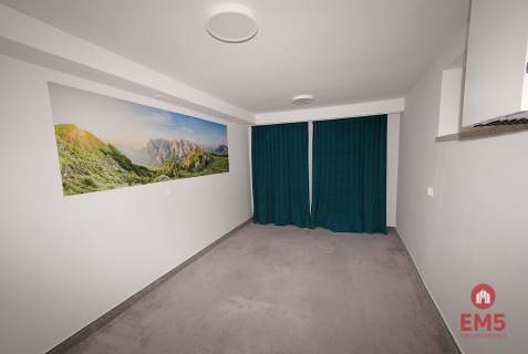 Budynek 430m2 Dom Ul. Stroma