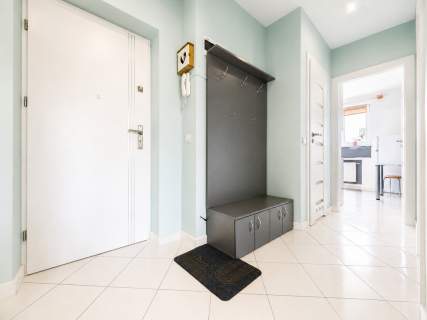 3 pokojowe, osobna kuchnia, balkon