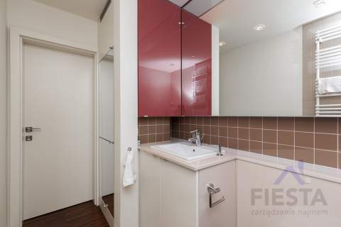 Komfortowy apartament 2 pok. na Bielanach