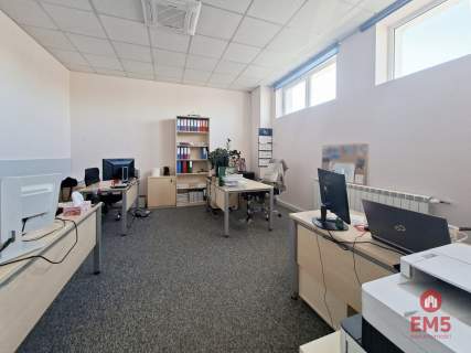 Hala - magazyn 700 m2