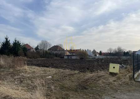 Żerniki Wrocławskie, działka budowlana 1305 m2