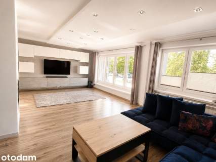 Dom w centrum 324 m2 7 pok 2 lazienki 3 tarasy osobn