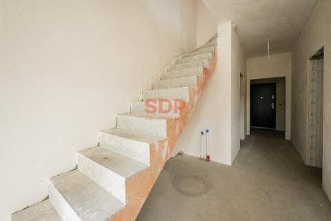 5 pokoi 184,44 m2 Ogród Garaż