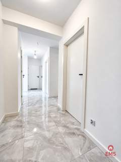 Mieszkanie 80 m 4 pokoje Duży balkon