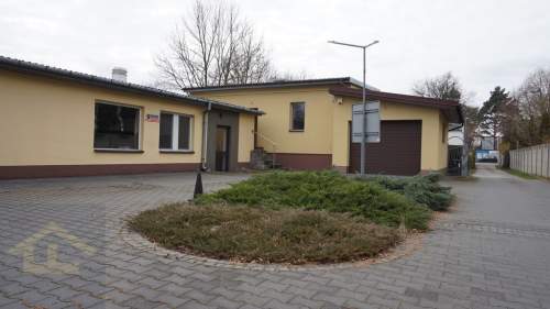 Budynek użytkowy w Karczewie