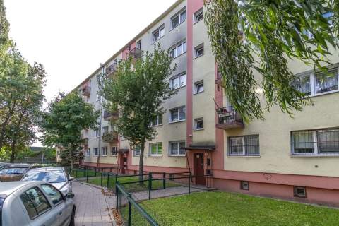 2 pokoje z balkonem Łódź Górna, do remontu