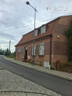 Gorlice, budynek usługowo-mieszkalny, 696S