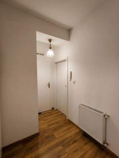 DWUPOKOJOWE MIESZKANIE - UL. OBOŹNA - 24 M2
