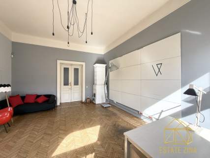 Lokal biurowy 135 m Kazimierz Wyposażenie