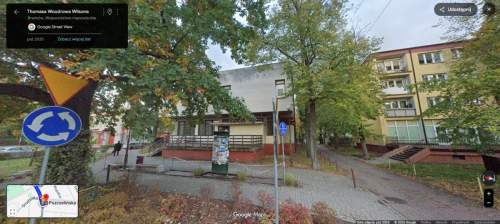 Budynek 1100m2 Usługowo-Biurowy W Centrum Brwinowa