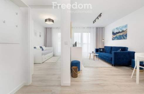 Apartament 36 m , Platinium Rewal, 50 m od morza