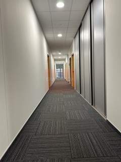 Nieruchomość komercyjna do wynajęcia, 700 m2, Warszawa