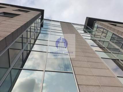 Włochy lokal biurowy 334,85 m2 do wynajęcia