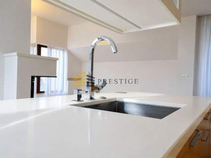 Super apartament na Wilanowie.
