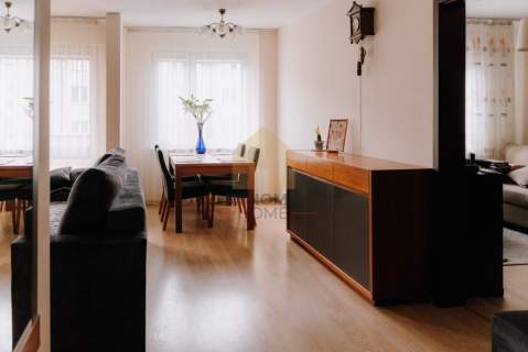 3 pokoje Mieszkanie 68 m I piętro Piekary B