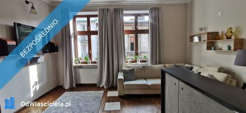 Apartament vis a vis Wawelu 80m2 3-pokoje , 2 łazienki, komfortowy
