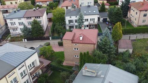 Zamieszkaj blisko centrum w spokojnym miejscu.