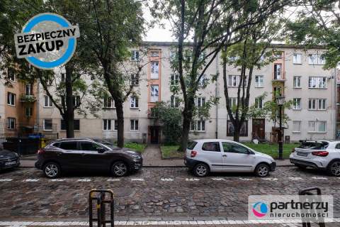 PODBIELAŃSKA 65,21 m 2 POKOJE 1. PIĘTRO