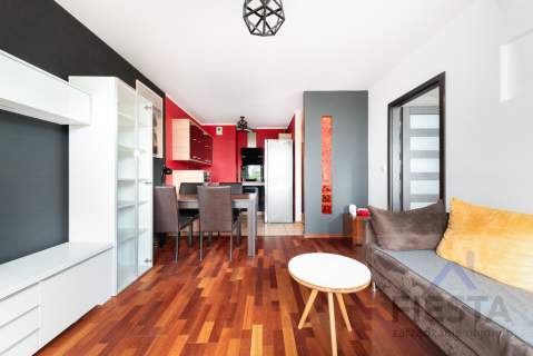 Jasień ul. Sympatyczna/2-pokoje balkon. Od 10/2026
