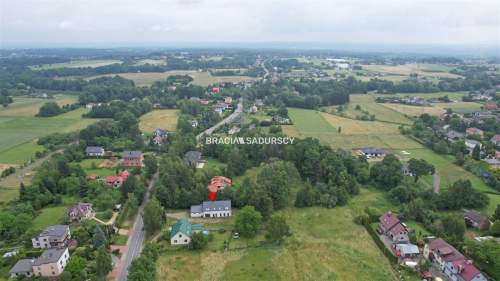 Dom jednorodzinny z basenem