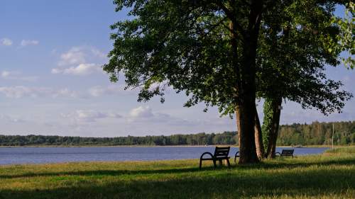 Jezioro Piaseczno-działki blisko plaży