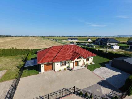 DOM 135m2 WROCŁAW SOKOLNIKI 1044m2 BEZ POŚREDNIKÓW