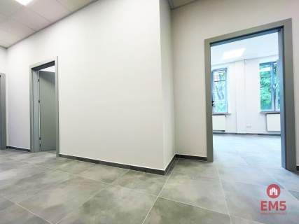 Biura, gabinety w centrum, parter