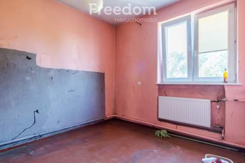 Mieszkanie na pierwszym piętrze w kamienicy