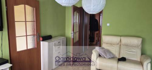 Rakowiec, 3 pokoje w niskim bloku
