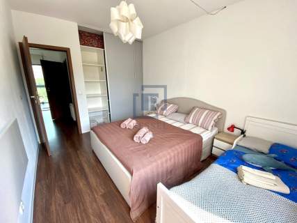 2 pokoje z widokiem na Park Grabiszyński Balkon
