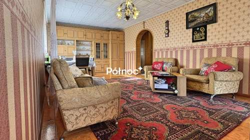 Dom 180 m dodatkowy budynek , ul. Morelowa