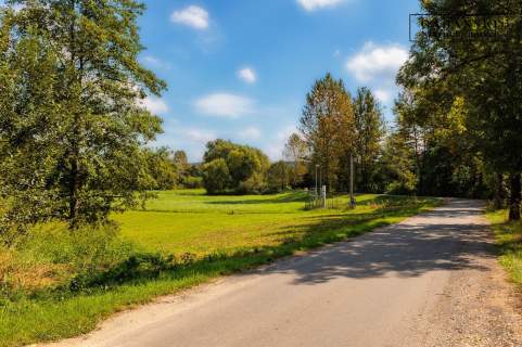 DZIAŁKA 25 ARÓW W CENTRUM OLSZYN - RZEPIENNIK STRZ