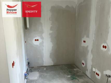 3 pokoje po remoncie Balkon Piwnica