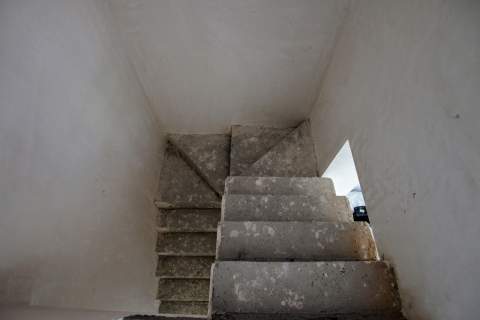 dwupoziomowy apartament w stanie deweloperskim
