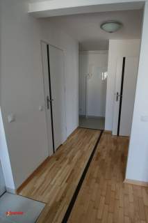 Komfortowe M3 w centrum z dużym balkonem, kominek