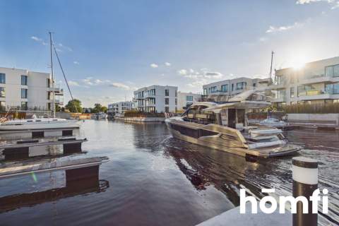Luksusowy apartament z mariną i widokiem-Solmarina