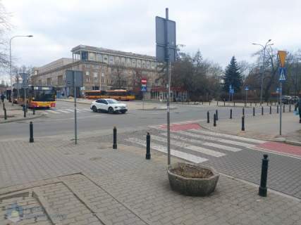 Przy Placu Hallera po remoncie