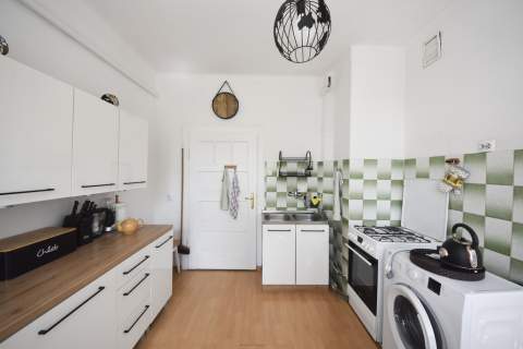 90m2, kamienica, Kośnego Opole 1 piętro 