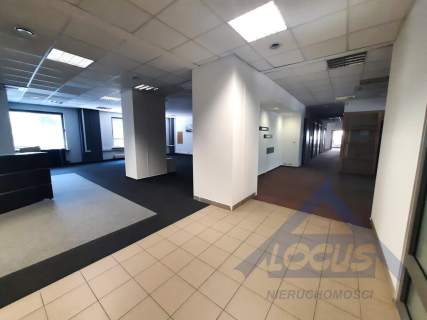 BIURO W ŚRÓDMIEŚCIU, KANELARIA, SHOWROOM