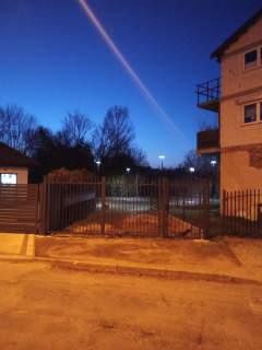 Plac do wynajęcia/dzierżawy przy centrum Legnicy, 340 m2