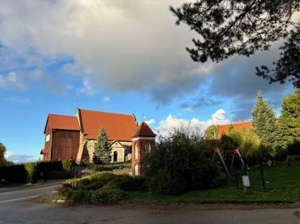 Duży lokal /Agroturystyka / z mieszkaniem