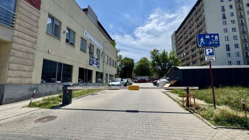 Na wynajem od zaraz lokal biurowy
