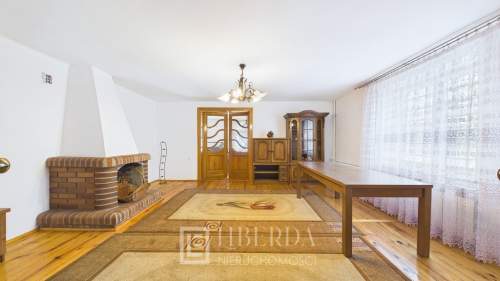 Dom 280 m2 z lokalem usługowym, Milejów