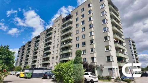 4 pokoje 72,32 m Balkon 8 m Psie Pole