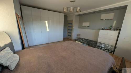 Dwupoziomowe, 5-pokojowe mieszkanie 116 m2 z pełnym wyposażeniem